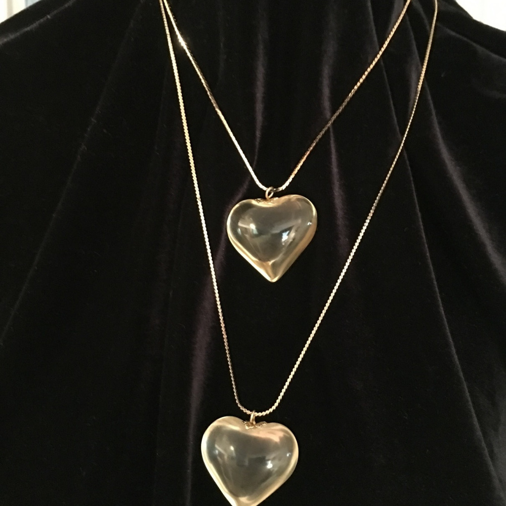 Chunky Vintage Lucite Puffy Heart Pendant Necklace - Picture 3 of 5